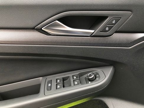 New 2026 Volkswagen GTI SE image 11