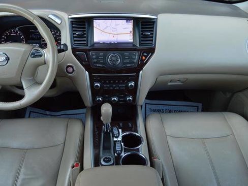 Used 2014 Nissan Pathfinder SL w/ SL Tech Package image 23