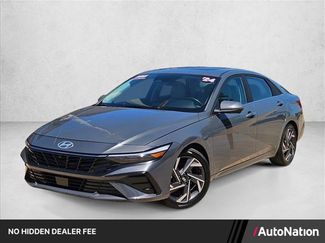 Used 2024 Hyundai Elantra Limited FWD video 1