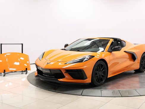 Used 2023 Chevrolet Corvette Stingray Coupe w/ 1LT image 2