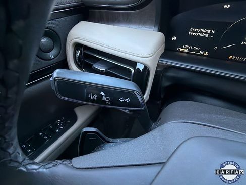 Used 2021 Lincoln Nautilus Reserve w/ Equipment Group 201A image 43