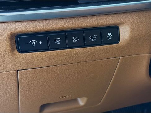 Used 2025 Kia Telluride EX X-Line image 11