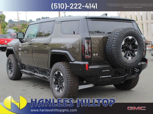 New 2024 GMC Hummer EV 2X w/ Extreme Off-Road Package AWD/4WD image 8