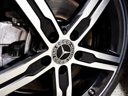 Certified 2023 Mercedes-Benz CLA 250 4MATIC w/ Premium Package image 17