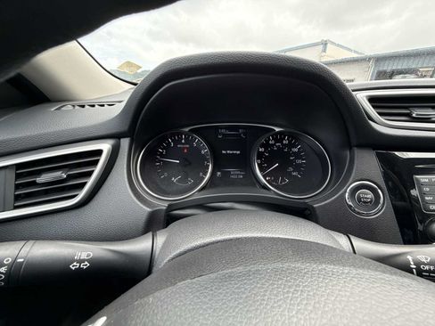 Used 2014 Nissan Rogue SV w/ SV Premium Package FWD image 16