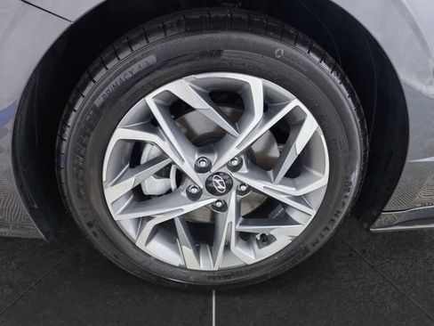 Used 2023 Hyundai Sonata SEL w/ Convenience Package FWD image 9