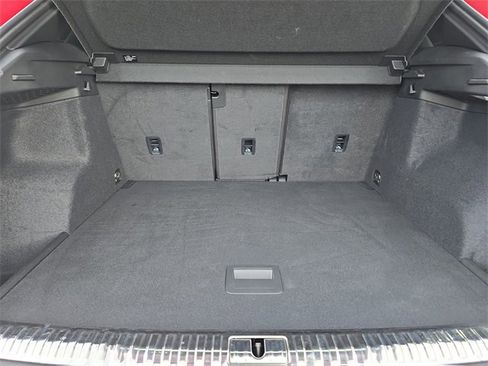 Certified 2025 Audi Q3 2.0T Premium Plus w/ Premium Plus Package image 14