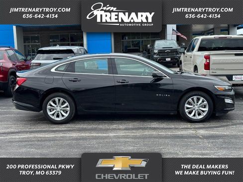 Used 2024 Chevrolet Malibu LT FWD image 1