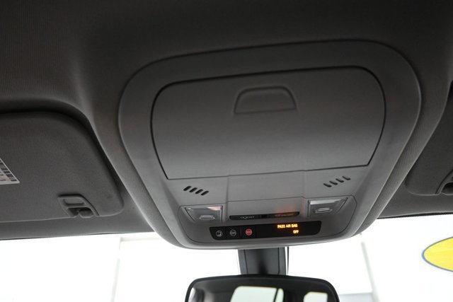 Used 2017 GMC Acadia SLE w/ Driver Alert Package I FWD image 12
