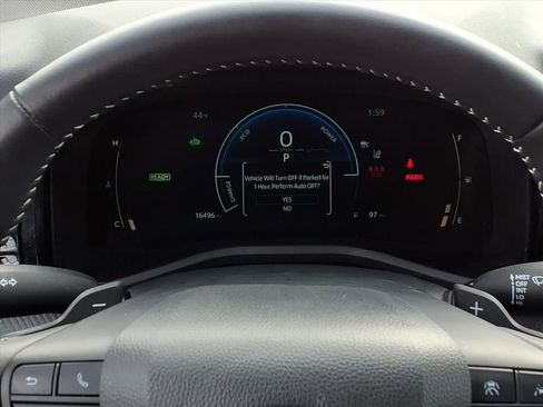 Certified 2025 Toyota Camry SE image 18