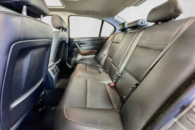 Used 2010 BMW 335i Sedan RWD image 22