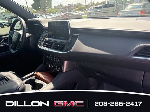 Used 2024 Chevrolet Tahoe RST w/ Luxury Package AWD/4WD image 20