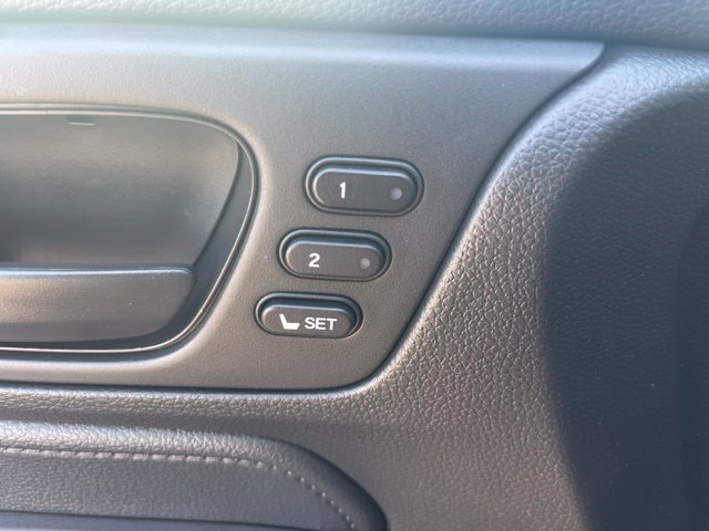 Used 2025 Honda Odyssey EX-L image 6