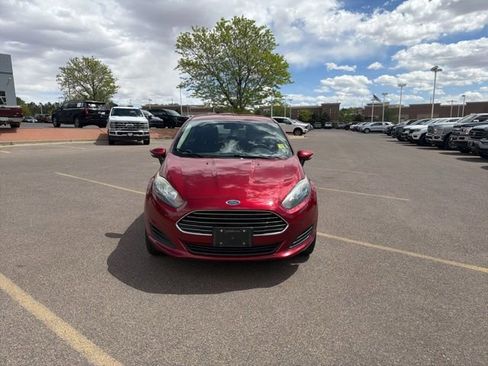 Used 2017 Ford Fiesta SE w/ Cold Weather Package FWD image 8