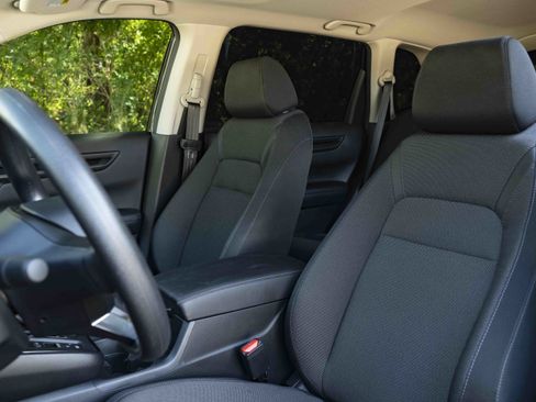 Used 2026 Honda CR-V EX image 17