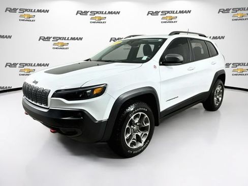Used 2021 Jeep Cherokee Trailhawk w/ Trailer Tow Group AWD/4WD image 3