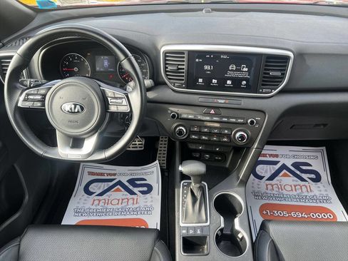 Used 2020 Kia Sportage S image 11