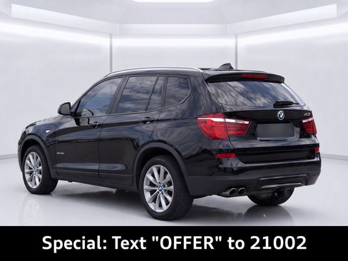 Used 2017 BMW X3 sDrive28i RWD image 3