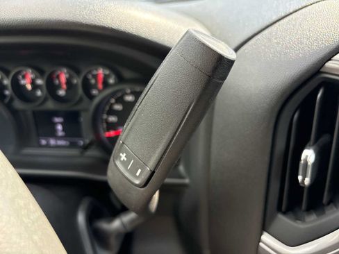 Used 2022 Chevrolet Silverado 1500 Custom AWD/4WD image 15