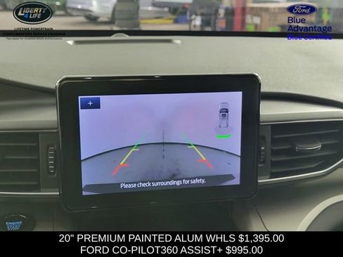 Certified 2022 Ford Explorer XLT w/ Equipment Group 202A image 35