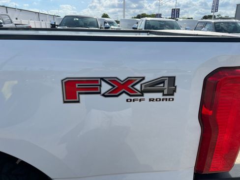 Used 2025 Ford F250 XLT w/ FX4 Off-Road Package AWD/4WD image 21