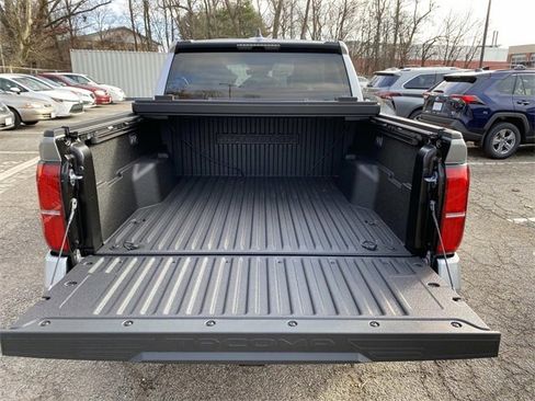 New 2025 Toyota Tacoma SR5 image 5