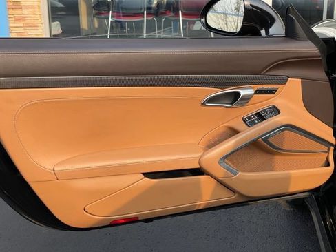 Used 2018 Porsche 911 Turbo AWD/4WD image 26