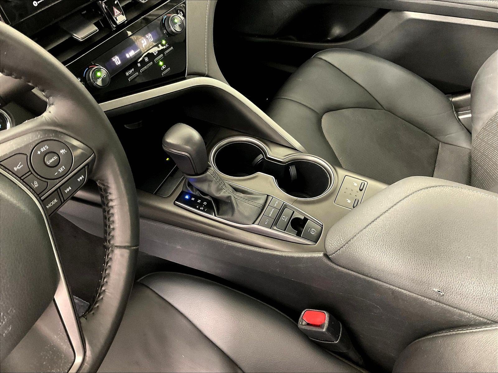 Used 2023 Toyota Camry XSE FWD image 18