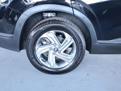 Used 2021 Hyundai Santa Fe SE FWD image 5