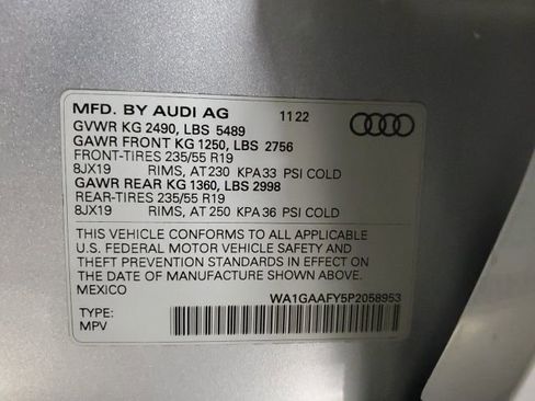 Used 2023 Audi Q5 2.0T Premium w/ Convenience Package AWD/4WD image 32