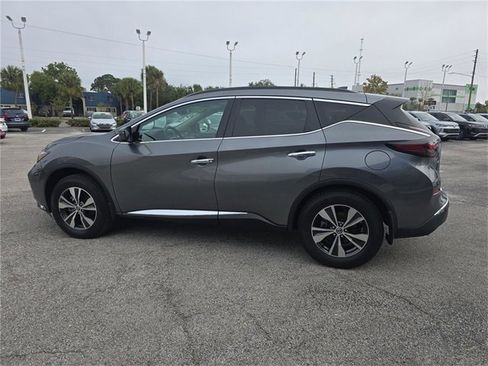 Used 2022 Nissan Murano SV image 6
