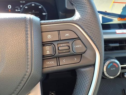 Certified 2025 Toyota Tacoma TRD Sport image 20