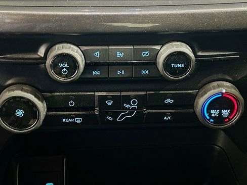 Used 2024 Ford F150 STX image 14