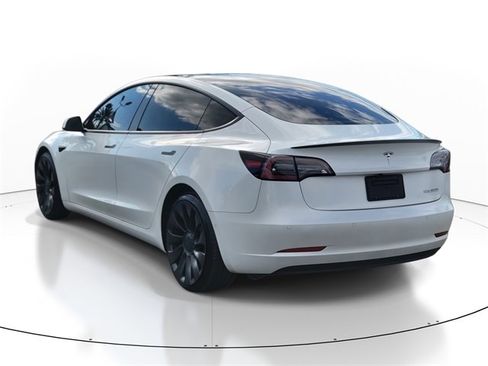 Used 2021 Tesla Model 3 Performance image 3