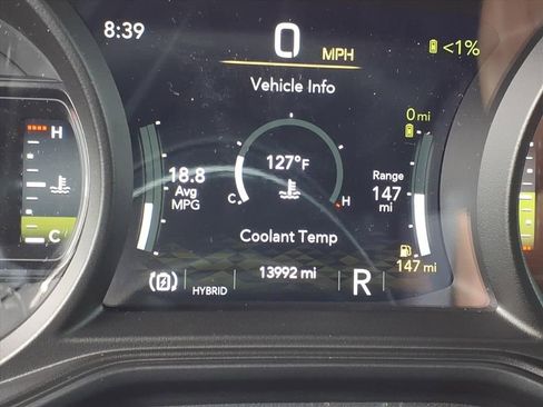 Certified 2025 Jeep Wrangler Unlimited Sahara AWD/4WD image 20