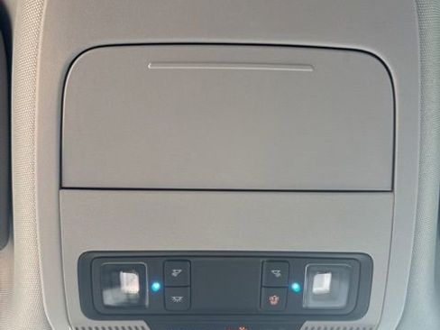 New 2025 Ford F150 Lightning Flash image 33