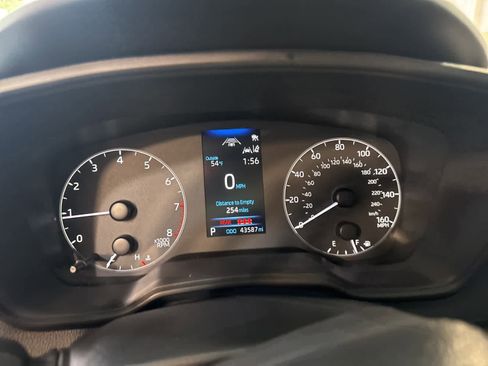 Used 2024 Toyota Corolla LE image 23