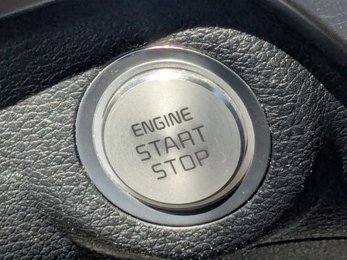 Used 2023 Kia Telluride S AWD/4WD image 32