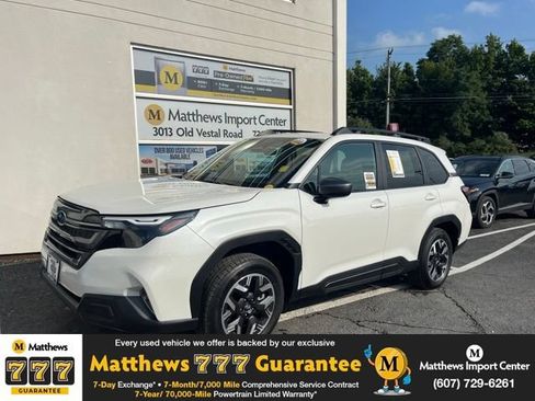 Used 2026 Subaru Forester Premium AWD/4WD image 1