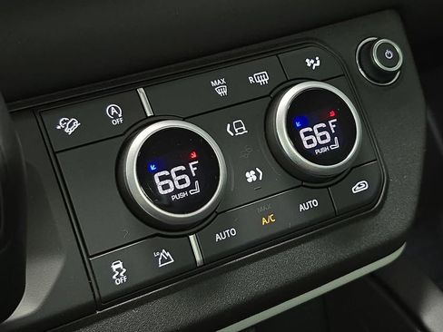 Used 2024 Land Rover Defender 110 S AWD/4WD image 19