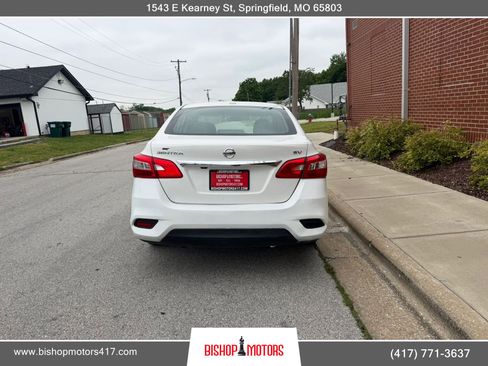 Used 2016 Nissan Sentra SV FWD image 3