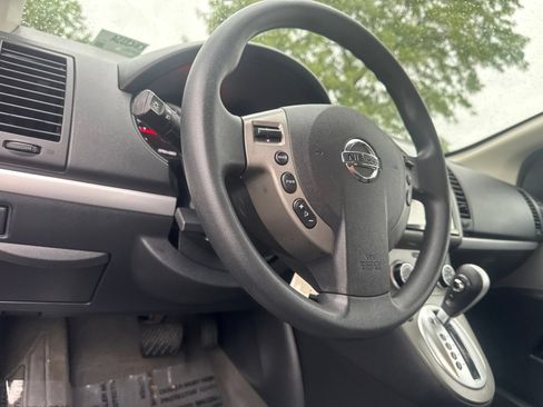 Used 2011 Nissan Sentra 2.0 SR FWD image 17