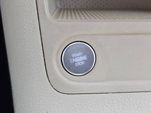 Used 2016 Volkswagen Tiguan R-Line image 25