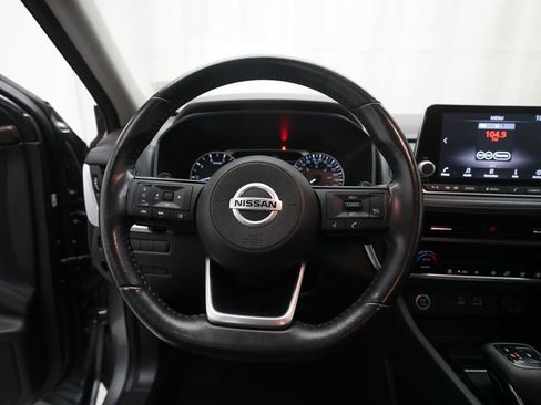 Used 2021 Nissan Rogue S AWD/4WD image 4