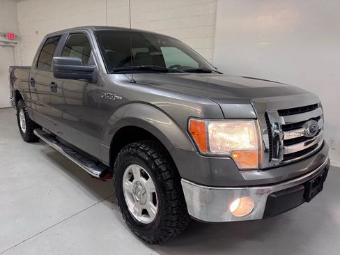 Used 2012 Ford F150 XLT RWD image 1