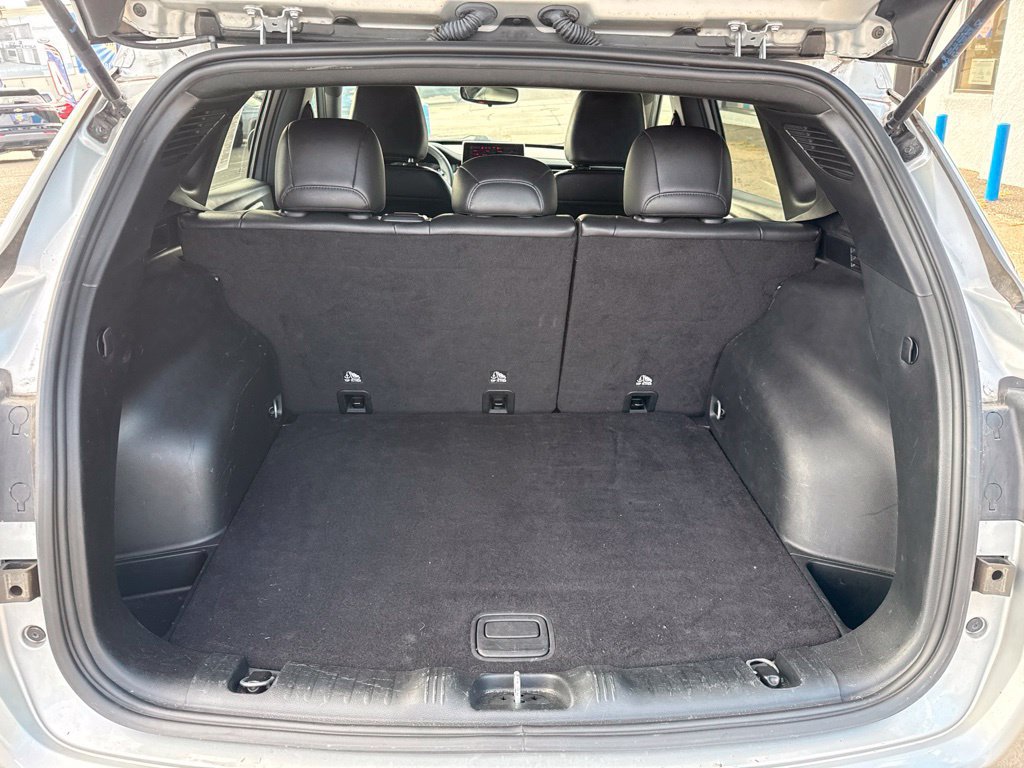 Used 2024 Jeep Compass Latitude AWD/4WD image 34
