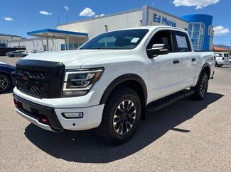 Used 2020 Nissan Titan PRO-4X w/ Pro-4x Utility Package AWD/4WD video 1