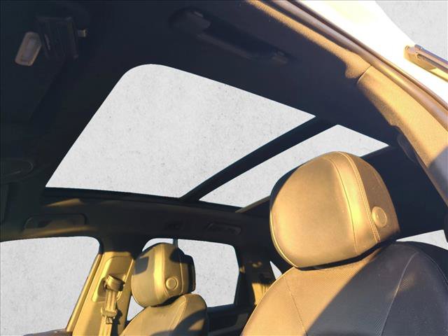 Used 2024 Porsche Cayenne AWD/4WD image 15