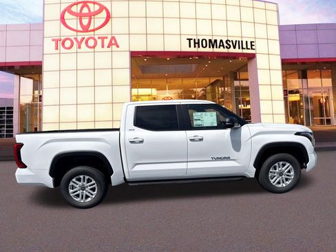 New 2026 Toyota Tundra SR5 image 4