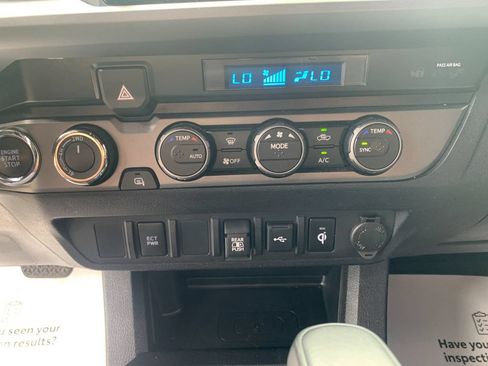 Used 2023 Toyota Tacoma TRD Sport AWD/4WD image 23